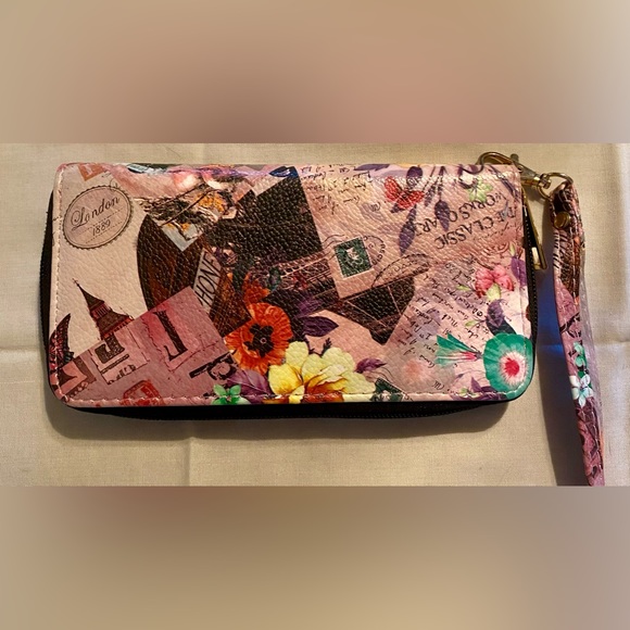 Adorable wallet - Picture 2 of 3